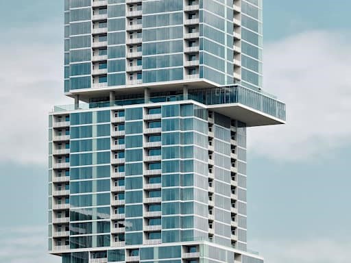 The Independent condo tower photo